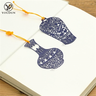 China vase bookmark